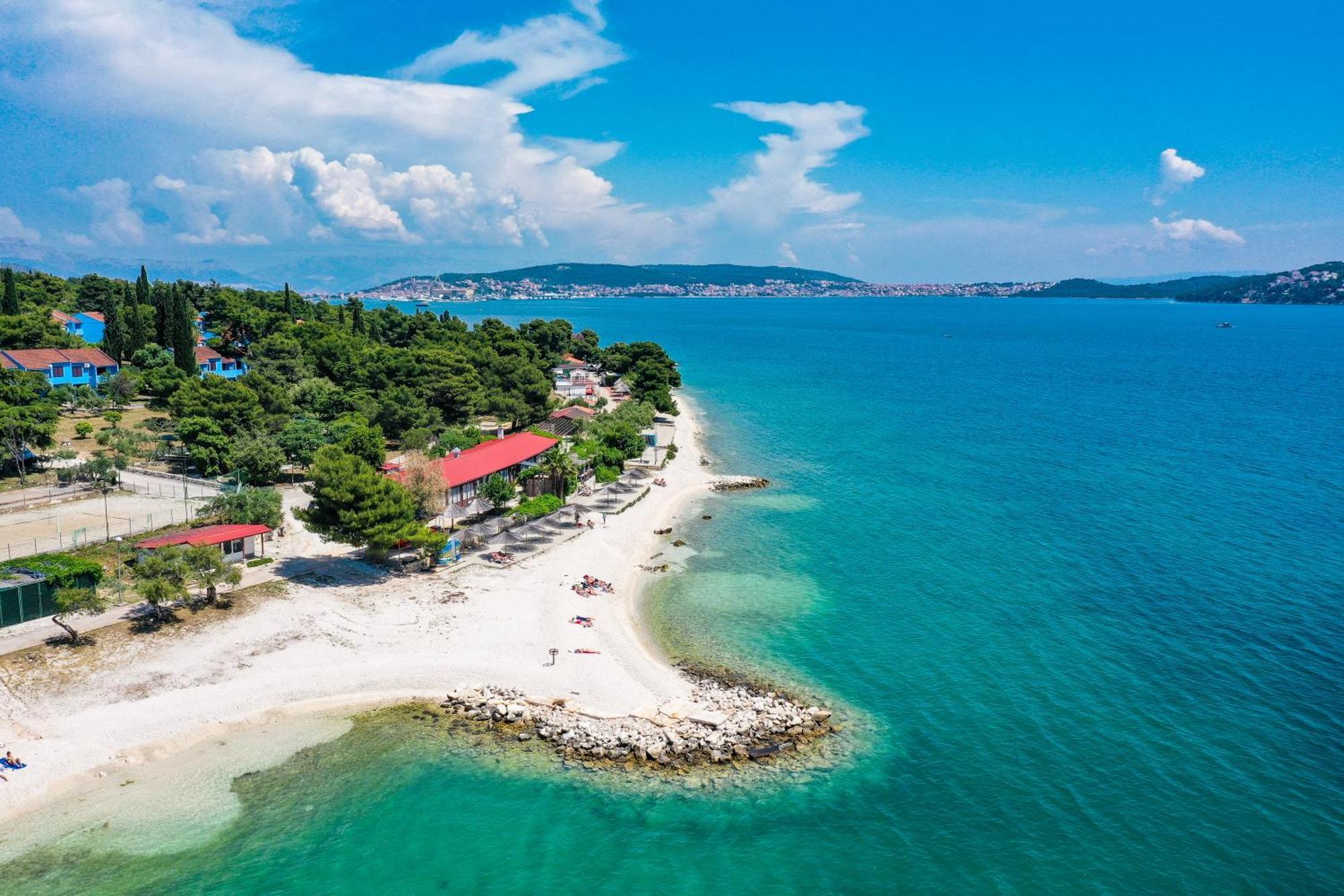 Apartments Medena Trogir Luaran gambar